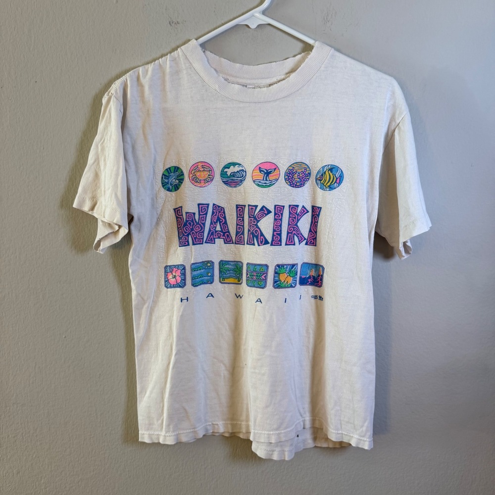 Vintage 1993 Waikiki Hawaii T Shirt Mens Small Miller Single‎ Stitch Distressed